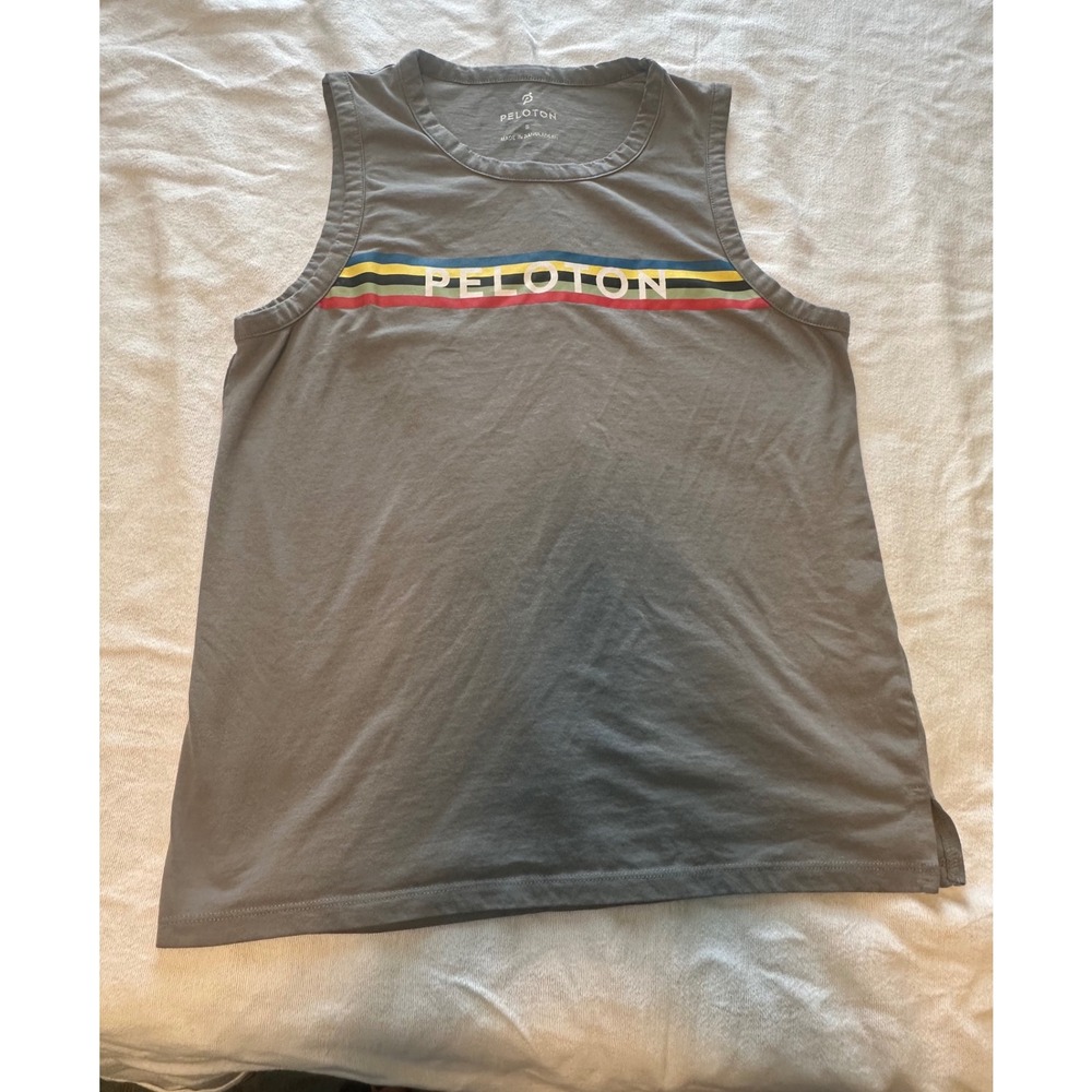 Peloton rainbow logo tank top size small